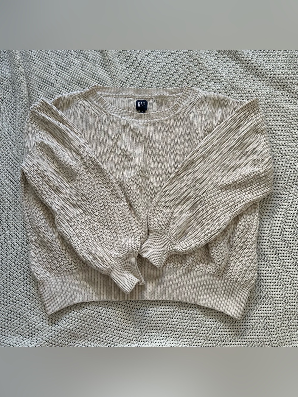 GAP Women's Light Cream Ribbed Crewneck Sweater
